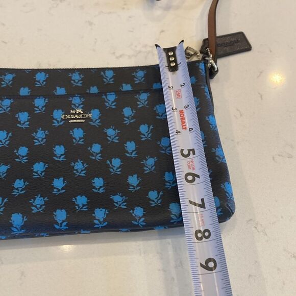 Coach Canvas Navy Blue Floral Cottagecore batik boho garden style Crossbody Bag - Picture 2 of 6